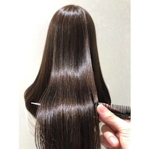 光を抱き込んだウルウルロング