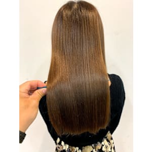 髪質改善ストレート