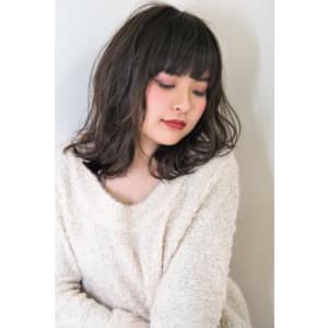 スモーキーアッシュ
