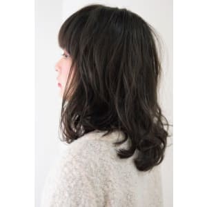 スモーキーアッシュ