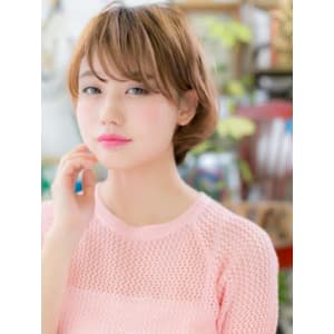 外国人風カラー☆くせ毛風耳かけショート