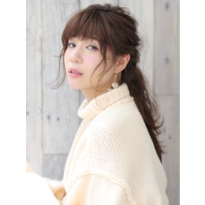 「lagoon磯野真由美」小顔ゆるふわアレンジ×ポニーテール