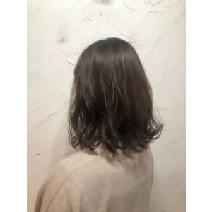 【reir下北沢】*フェザーボブ+3Dカラーカーキグレージュ