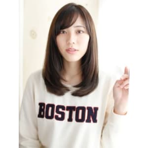 ツヤブラウンのナチュラルストレート