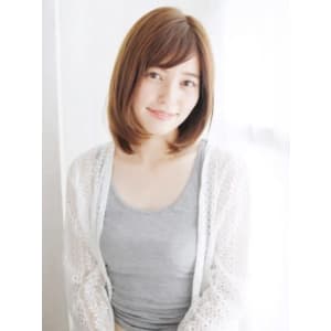 透けバングの内巻きワンカール