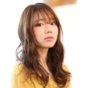 愛されフェザーロング - HAIR & MAKE EARTH 福岡天神赤坂店【ヘアメイクアース フクオカテンジンアカサカテン】掲載中