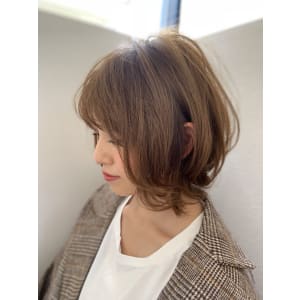 【添田】小顔カットひし形ミニマムボブジグザグバングモードヘア