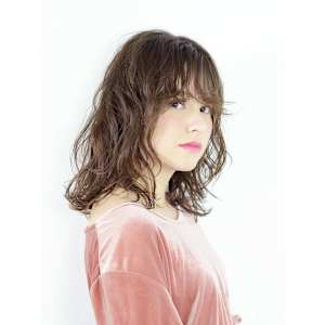 ”外国人風”うざバングスタイル