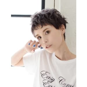 外国人風×パンクベリーショート - HAIR & MAKE EARTH 鹿児島天文館店【ヘアメイクアース カゴシマテンモンカンテン】掲載中