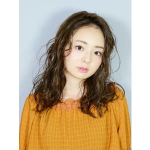 ”外国人風”ウェーブスタイル - HAIR & MAKE EARTH 鹿児島天文館店【ヘアメイクアース カゴシマテンモンカンテン】掲載中