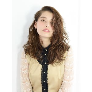 スパイラルウェーブ×3Dカラー - HAIR & MAKE EARTH 長崎浜町店【ヘアメイクアース ナガサキハマノマチテン】掲載中