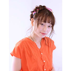 編込み×スカーフのエフォートレス・夏アレンジ - HAIR & MAKE EARTH 長崎浜町店【ヘアメイクアース ナガサキハマノマチテン】掲載中