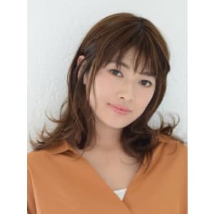 フリンジバングのマッシュウルフ