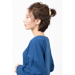大人カジュアルお団子ヘア - HAIR & MAKE EARTH 岡崎店【ヘアメイクアース オカザキテン】掲載中