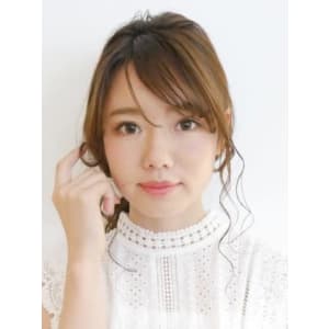 お呼ばれアレンジスタイル - HAIR & MAKE EARTH 宮崎昭栄店【ヘアメイクアース ミヤザキショウエイテン】掲載中
