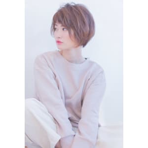 ワンカール透明感あるショートスタイル　 AKI-418