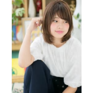 ツヤ＆まとまり◎前下がり小顔ミディ  エアリーボブ
