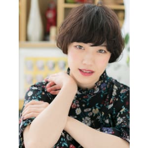 ニュアンス感ある、黒髪大人　ボブキュートボブ