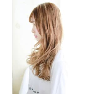 ハイトーンベージュのゆるふわ