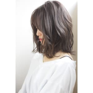 【添田デジタルパーマへルシーレイヤー大人ミディイルミナカラー