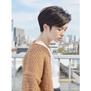 黒髪ワンレンショート