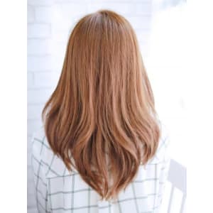 動きのある内巻きスタイル