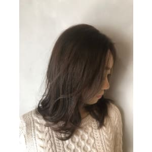 センターパート セミディ 大人かわいい カール