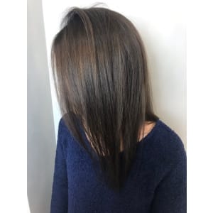 スロウカラー ヘルシーレイヤー 大人かわいい 斜めバング　
