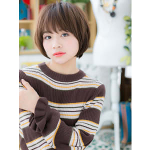 大人かわいい…フェミニンマッシュボブ　エアリーショート