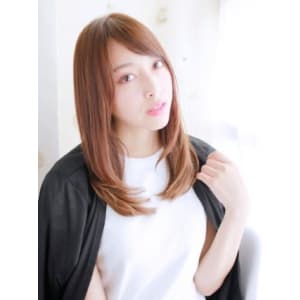 大人カジュアルのストレートレイヤースタイル - hair make nalu 荻窪西口 すずらん通り店【ヘアメイク ナル オギクボニシグチテン スズランドオリテン】掲載中