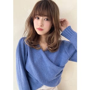 大人キレイなひし形セミロング 小顔ヘアM246