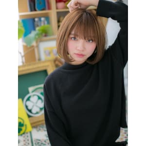 横顔美人♪外国人風カラー前下がりボブ　エアリーカール