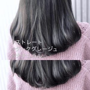 ストレートと一緒にグレージュカラー