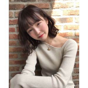 柔らかウェーブにミルクベージュ