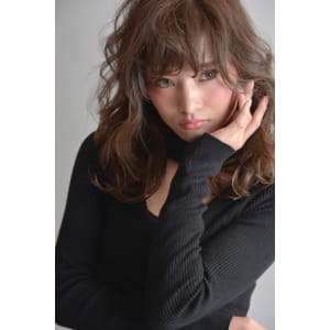 【miel hair 新宿】外国人風☆プラチナグレージュ