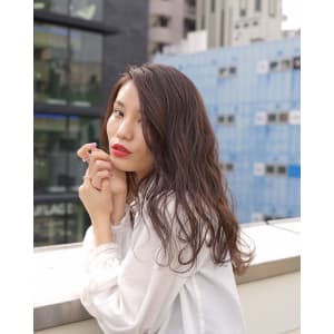 2019年イチ押し!どんな服にもメイクにも必ず似合うスタイル