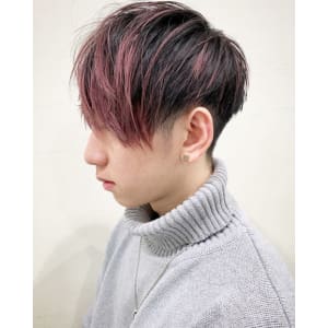 前下がり刈り上げマッシュ 