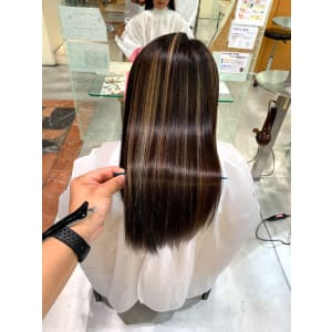 ツヤ髪