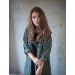 カジュアルロング - ブロッサム 熊谷店【ヘッドスパ/髪質改善】【ブロッサム クマガヤテン】掲載中