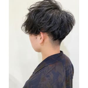 刈り上げマッシュパーマ