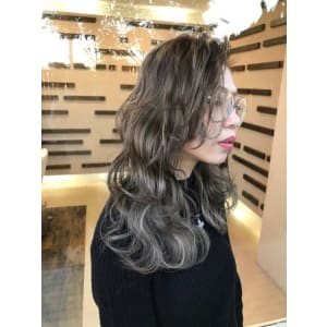 W3D - HAIR MAKE ALEAP【ヘアメイク アリープ】掲載中