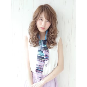 ルーズウェーブヘア