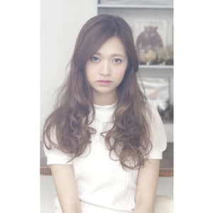 【春パーマでフワフワ♪】春の抜け感ロング 恵比寿