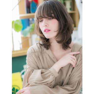 外国人風★アシンメトリー無造作ミディ エアリーカール - COVER HAIR bliss 川口東口駅前店【カバー ヘア ブリス】【カバー ヘア ブリス カワグチヒガシグチエキマエテン】掲載中