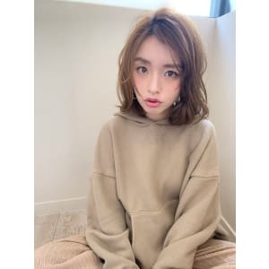 【添田】無造作カールの大人ボブディイルミナカラー