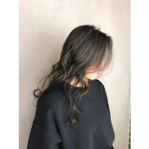 無造作カール イルミナカラー ヘルシーレイヤー カール - BROCANTE LUXBEブロカントラックスビー立川北口店【ブロカントラックスビータチカワキタグチテン】掲載中