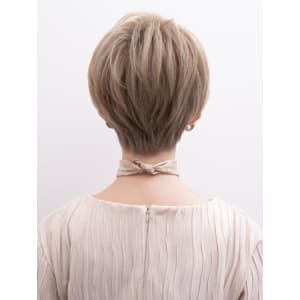 大人かわいいショートスタイル　by鬼頭