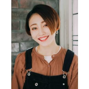 アシメボブ
