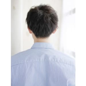 ゆるいカールのくせ毛風メンズスタイル - hair make nalu 荻窪西口 すずらん通り店【ヘアメイク ナル オギクボニシグチテン スズランドオリテン】掲載中