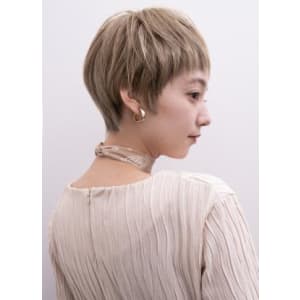 大人かわいいショートスタイル　by鬼頭
